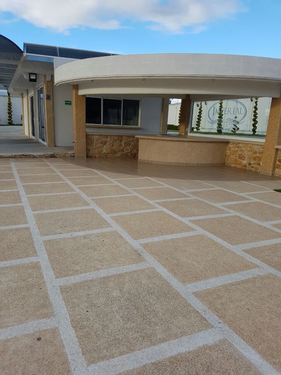 servi bar 